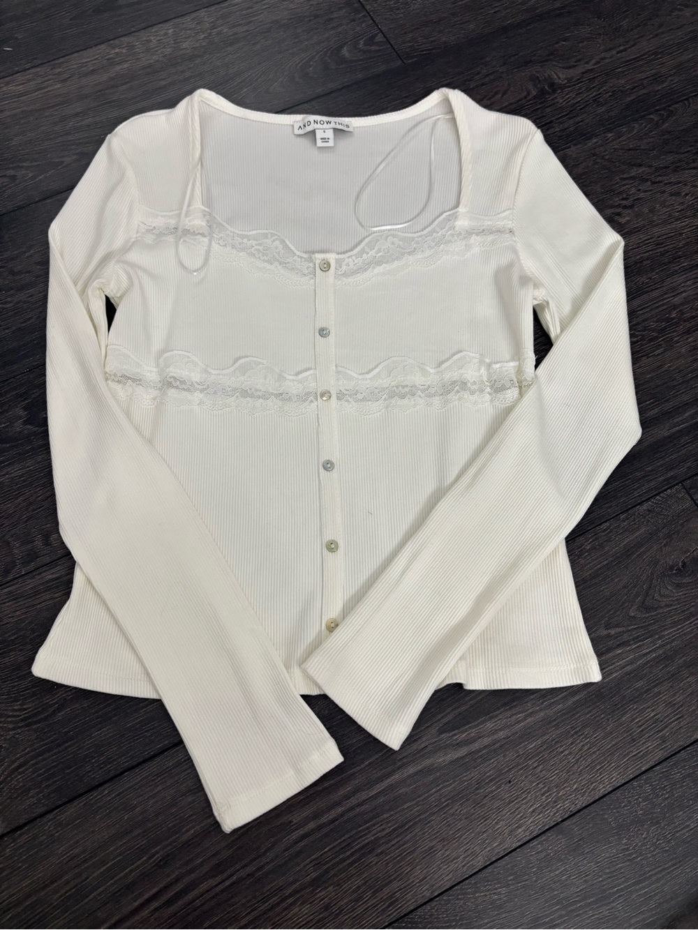 White Lace-Trim Ribbed Button-Front Long Sleeve Top